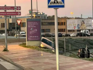 Accidente en la glorieta de la Charrería en Salamanca