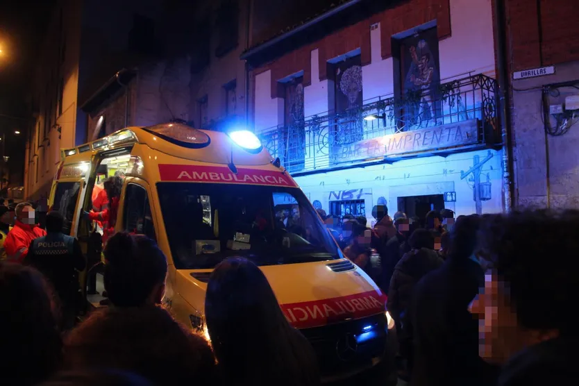 Ambulancia en la calle Varillas