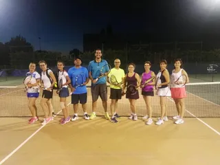 Foto algunos integrantes escuela