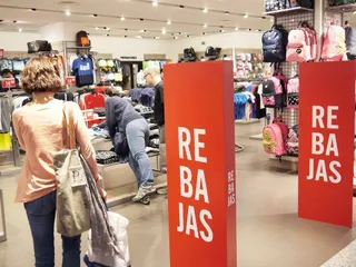 FACUA pide más controles y publicación las sanciones impuestas en rebajas