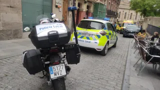 Despliegue en la calle Palominos con motivo de una pelea multitudinaria | S24H