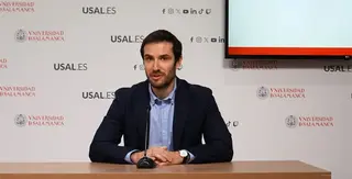 Francisco Lorenzo Martín recibe la VI Ayuda FERO ASEICA para Talento Joven en Cáncer