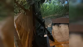 Cae un muro sobre varias casas en Zamora capital. Zamora24horas