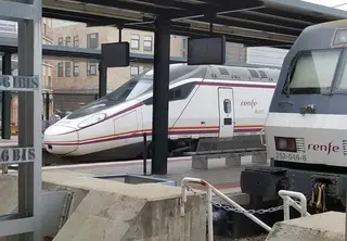 Trenes Avant de Adif
