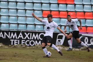 Fer Llorente, en el partido ante el Compostela.