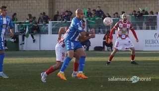Gorka Santamaría, en un Guijuelo - Deportivo | FOTO SALAMANCA24HORAS.COM