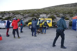 Dispositivo de búsqueda por el montañero desaparecido