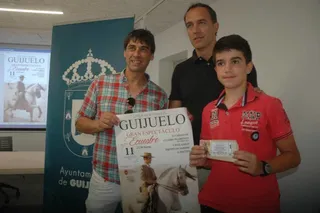 Espectáculo ecuestre con la fusión entre el flamenco y el caballo como hilo conductor