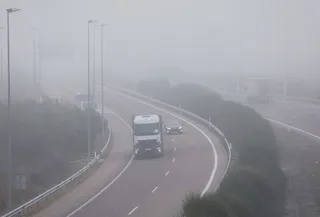 Niebla en la A-62, en Ciudad Rodrigo (Salamanca)