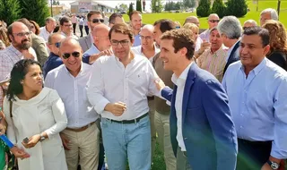 Pablo casado con mañueco curso político