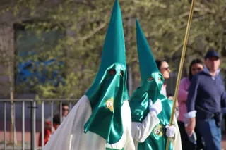 Procesión de la Cofradía de la Oración en el Huerto de los Olivos