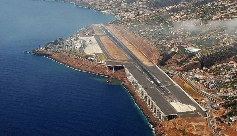 Aeropuerto de Madeira. Wikimedia Commons