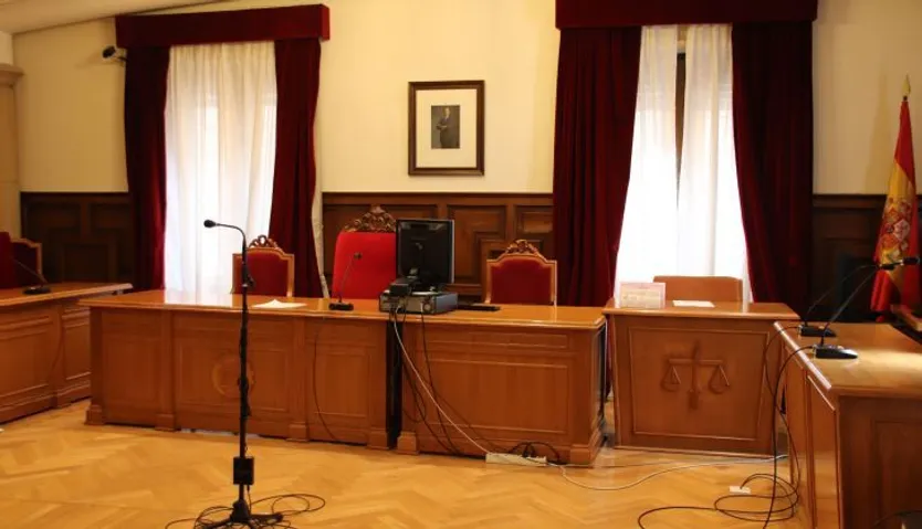 Audiencia Provincial Juicios Juzgado Fiscalía Menores (23)