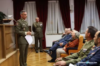 Banderas militares 16