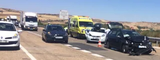 Nueve heridos en un doble accidente de tráfico en la autovía A-62 junto al límite con Salamanca