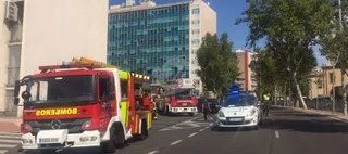 Evacuado el edificio de maternidad del hospital Virgen de la Vega por un incendio