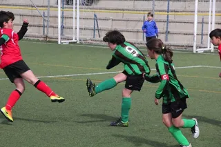 FÚTBOL BASE: BENJAMÍN 1-2 ABRIL