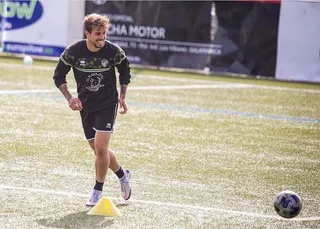 Isma Cerro, en un entrenamiento con el Guijuelo : FOTO CD Guijuelo