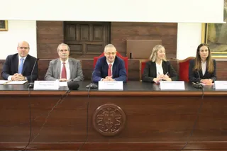 El rector de la Universidad de Salamanca, Ricardo Rivero, asiste a la inauguración del XVII Congreso Iberoamericana de Regulación