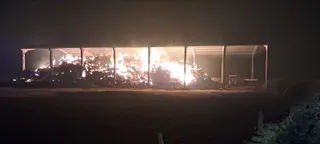 El incendio de Cipérez arrasa Cerezal de Puertas