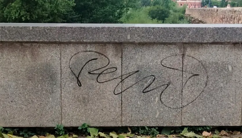Reportaje grafitis P.Local