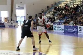 Ukawuba, ante CB Paterna | FOTO CB TORMES