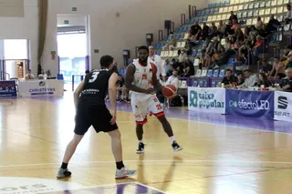 Ukawuba, ante CB Paterna | FOTO CB TORMES