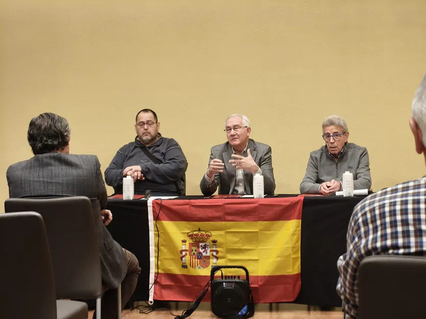 Presentan en Salamanca el nuevo partido político compuesto por ex militares: Avante Dos Tercios con Juan José Santos-Pérez Moneo, ex afiliado de Vox, como coordinador provincial