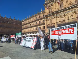 Pasacalles De La Asamblea De Inquilinas Por La Vivienda De Cara a La Huelga Del 11 N