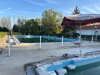 Obras de renovación de las piscinas de Alba de Tormes. Foto Ayuntamiento Alba de Tormes