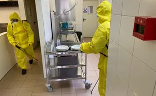Fumigando residencias (2)