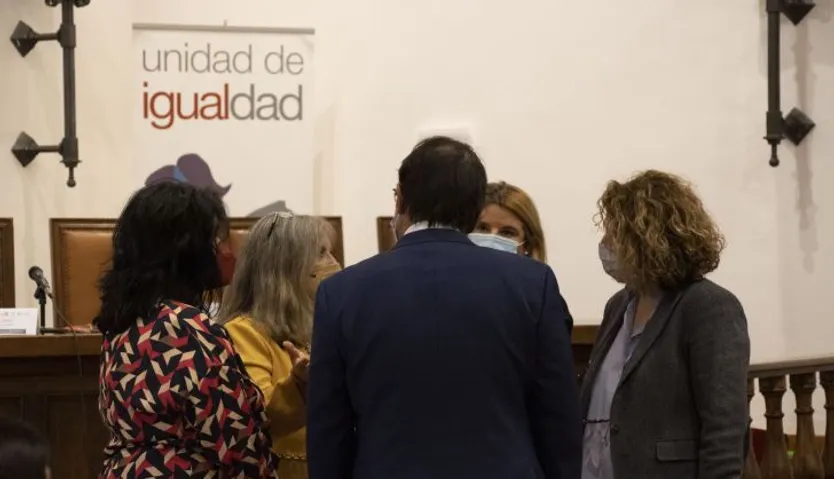 Apertura de las IV Jornadas ‘Mujer, Universidad, Ciencia y Sociedad’.