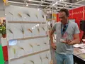 Javier Sanchez en el stand de la Universidad de Salamanca en Salamaq