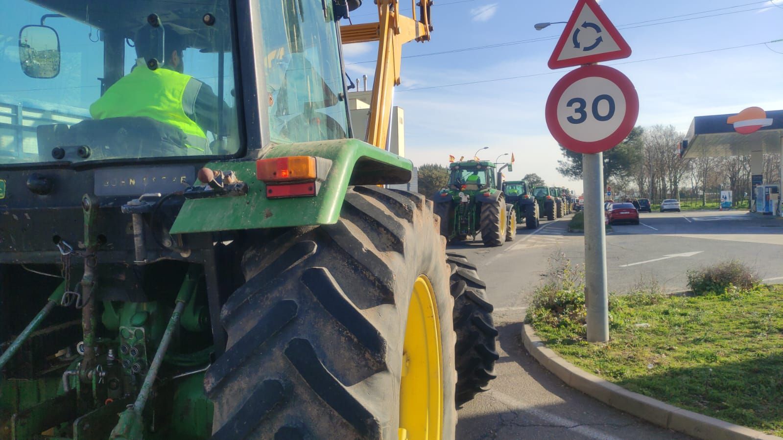 Los tractores desde Buenos Aires van hacia el Helmántico