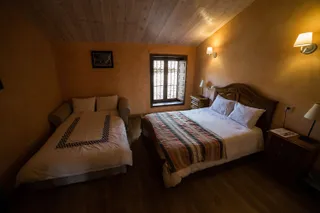 Habitación de una casa rural, en Patones, sin turismo durante a Pandemia Covid-19 en Abril 30, 2020 en Patones, Madrid, España