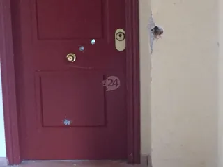 Disparos intimidatorios contra la puerta de una vivienda en la calle Rodasviejas