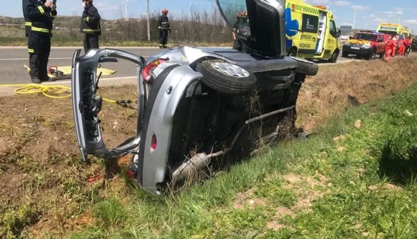 Accidente en la carretera de Alba de Tormes (2)