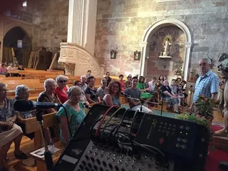 La Parroquia de Santa Ana reza el Rosario para toda España