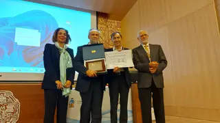 El profesor de la UPSA Pellegrini Belinchón, distinguido en el Encuentro de Pediatría XXXV Memorial Guillermo Arce y Ernesto Sánchez-Villares