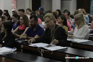 Foto de archivo de una reunión de antiguos alumnos de Cursos Internacionales de la USAL