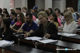 Foto de archivo de una reunión de antiguos alumnos de Cursos Internacionales de la USAL
