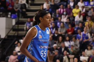 Perfumerías Avenida - Valencia Basket