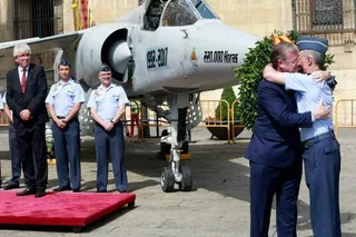 La presencia del avión en Botines impidió la Feria del Voluntariado, que tenía autorización del Ayuntamiento