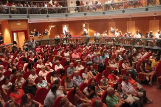 Bulle la escena con la inauguración de la vigésima Feria de Teatro de Castilla y León
