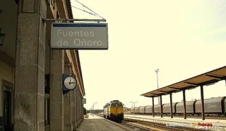 La lentitud de la modernización de la línea a Fuentes de Oñoro es una de las críticas de la Plataforma