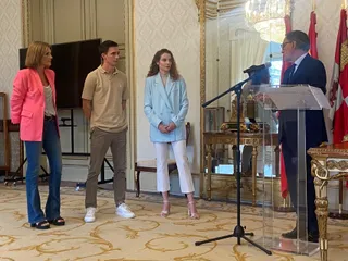 Carlos García Carbayo recibe a Lorena Martín y Mario García Romo | FOTO SALAMANCA24HORAS.COM