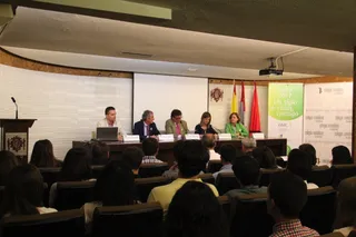Recepción a médicos MIR en el Colegio de Médicos