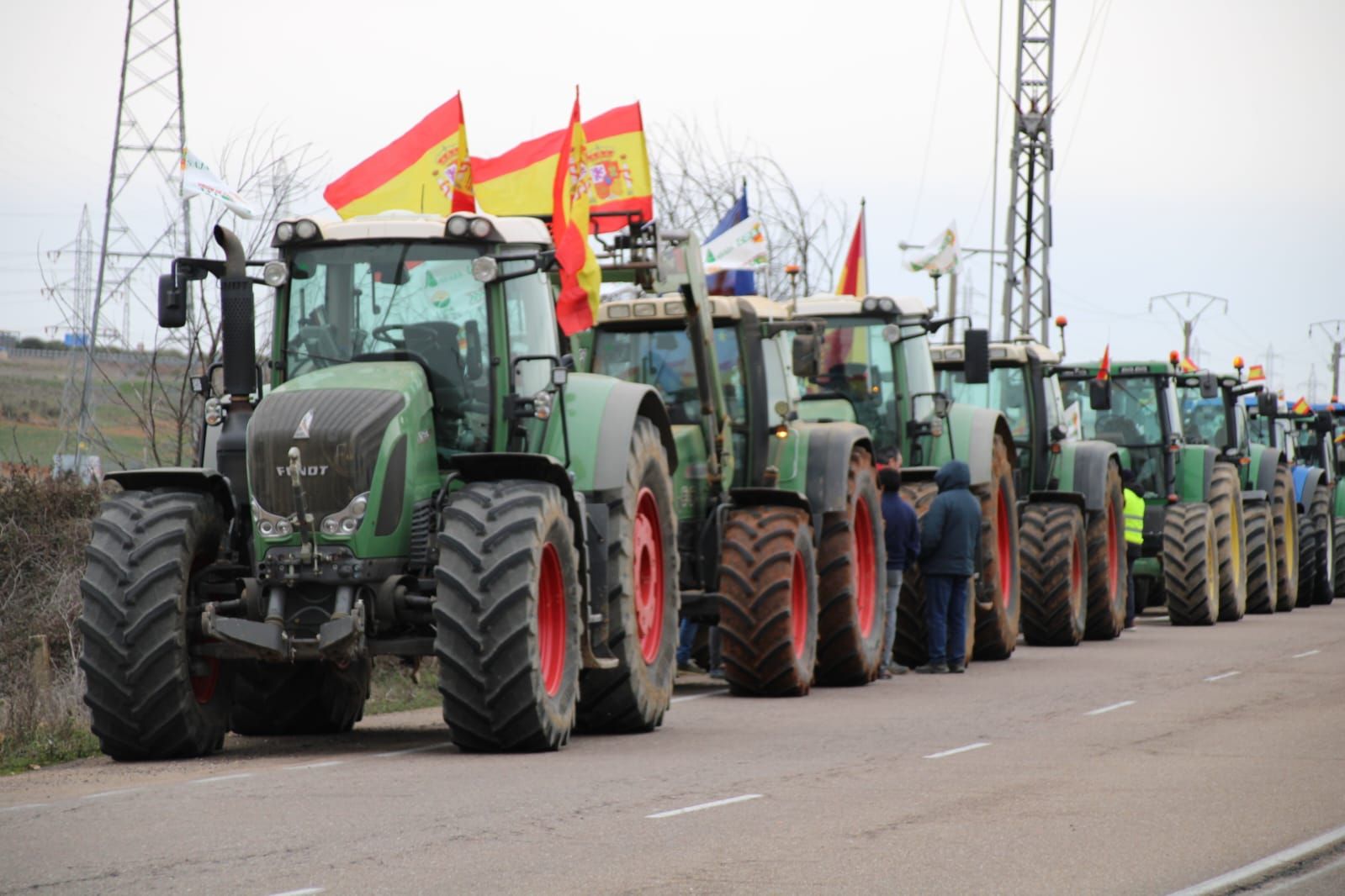 Tractorada en el polígono de Castellanos este jueves (49)
