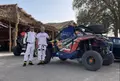 Pedro García Andrés y José Carlos Prats Varillas con el buggie en Merzouga
