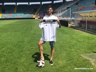 Ricardo Carvalho presentación (1)